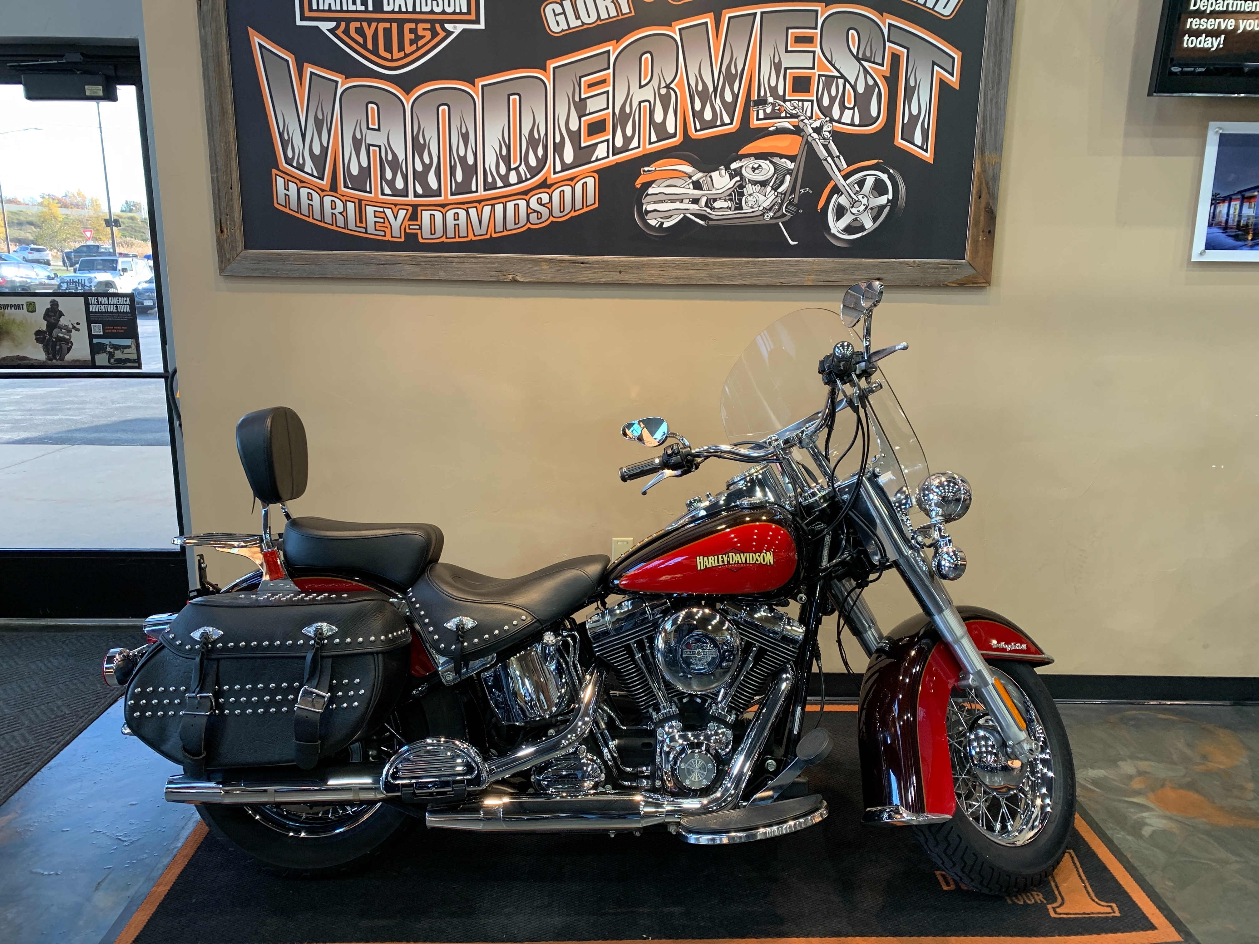 2010 Harley-Davidson Softail Heritage Softail Classic at Vandervest Harley-Davidson, Green Bay, WI 54303