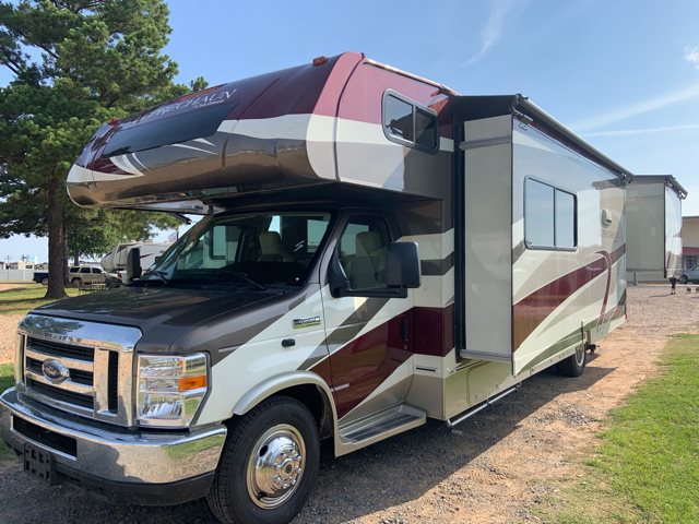 2019 Coachmen Leprechaun 311FS 311FS | Campers RV Center