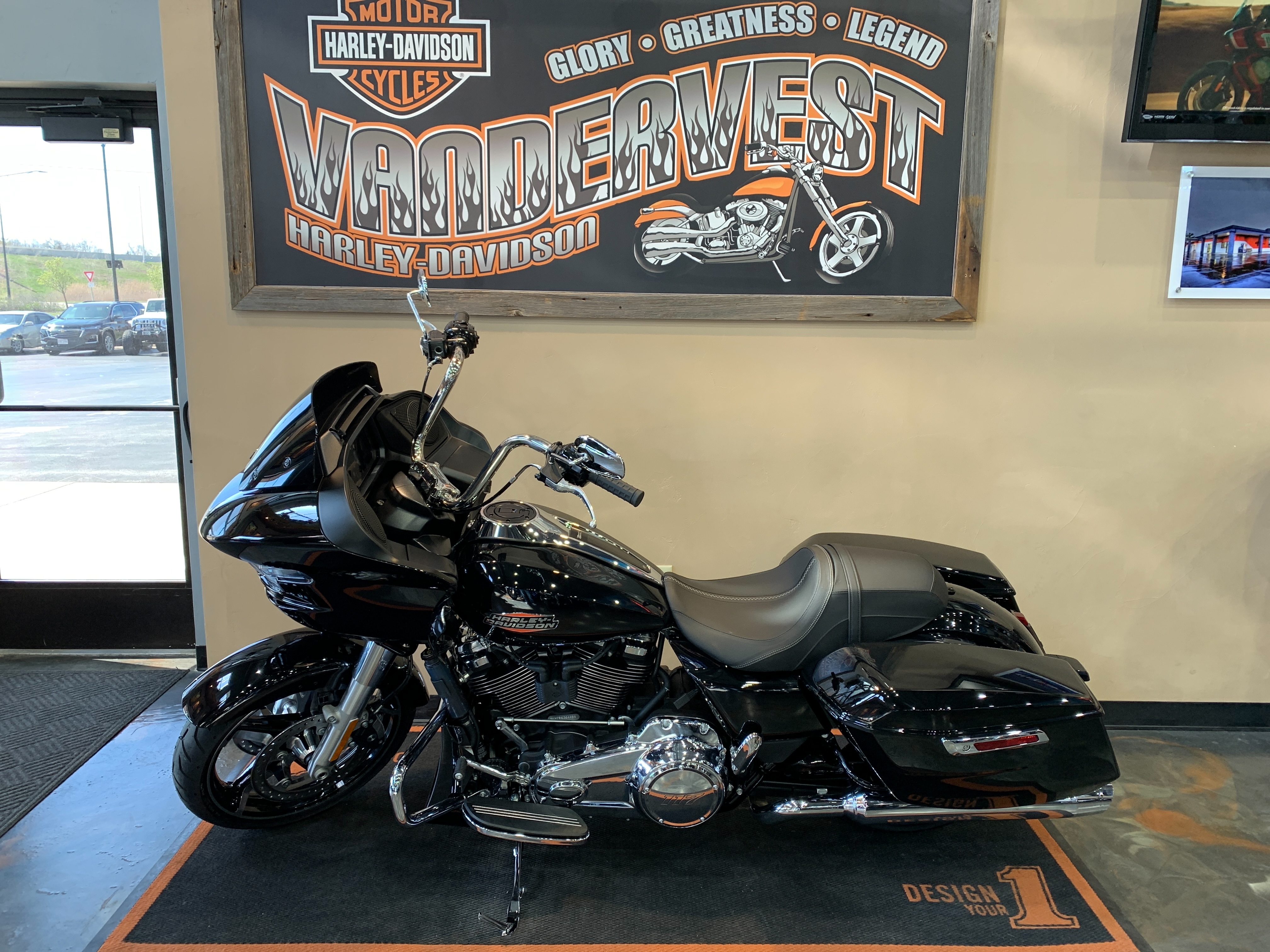 2024 Harley-Davidson Road Glide Base at Vandervest Harley-Davidson, Green Bay, WI 54303