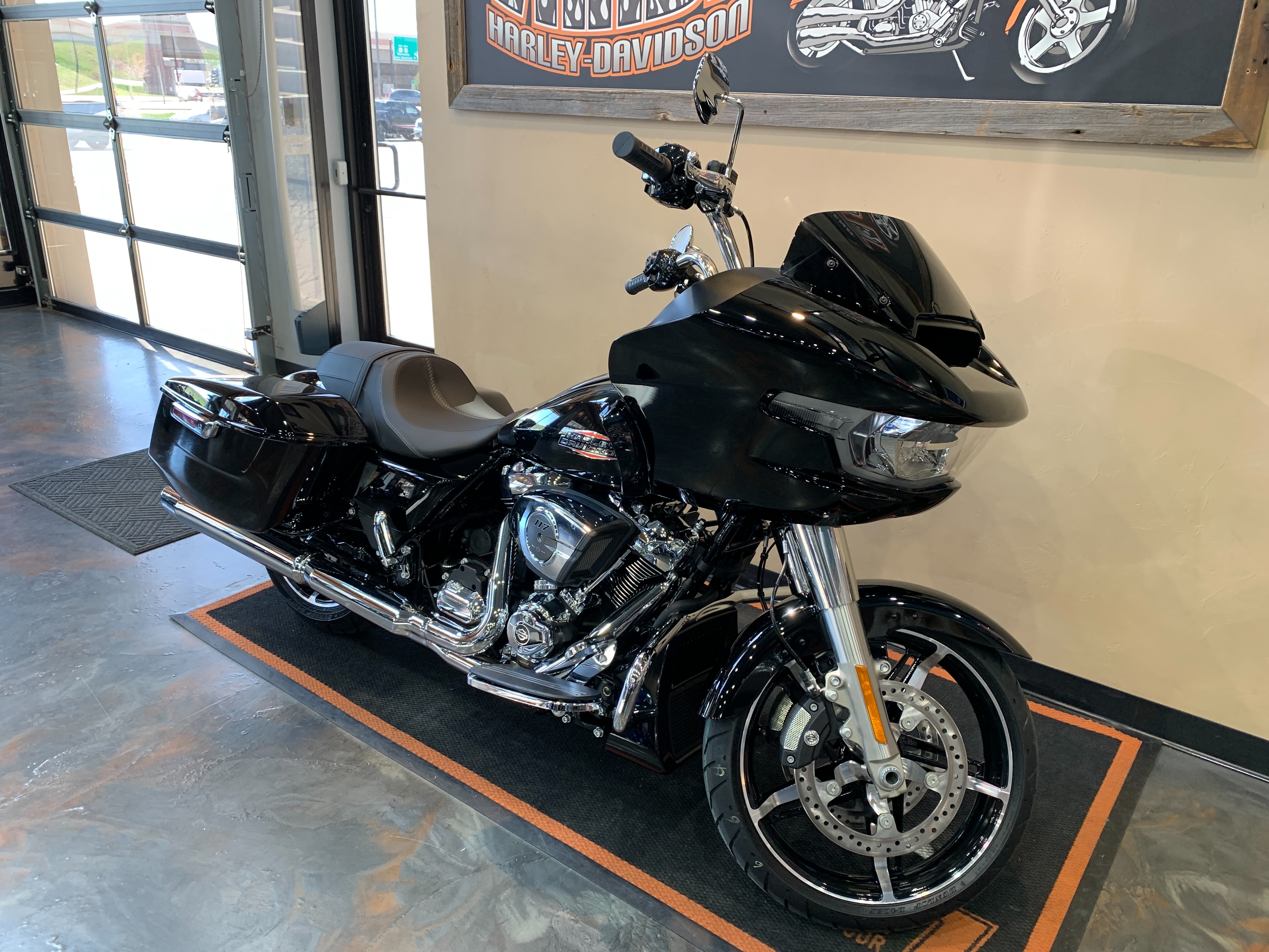 2024 Harley-Davidson Road Glide Base at Vandervest Harley-Davidson, Green Bay, WI 54303