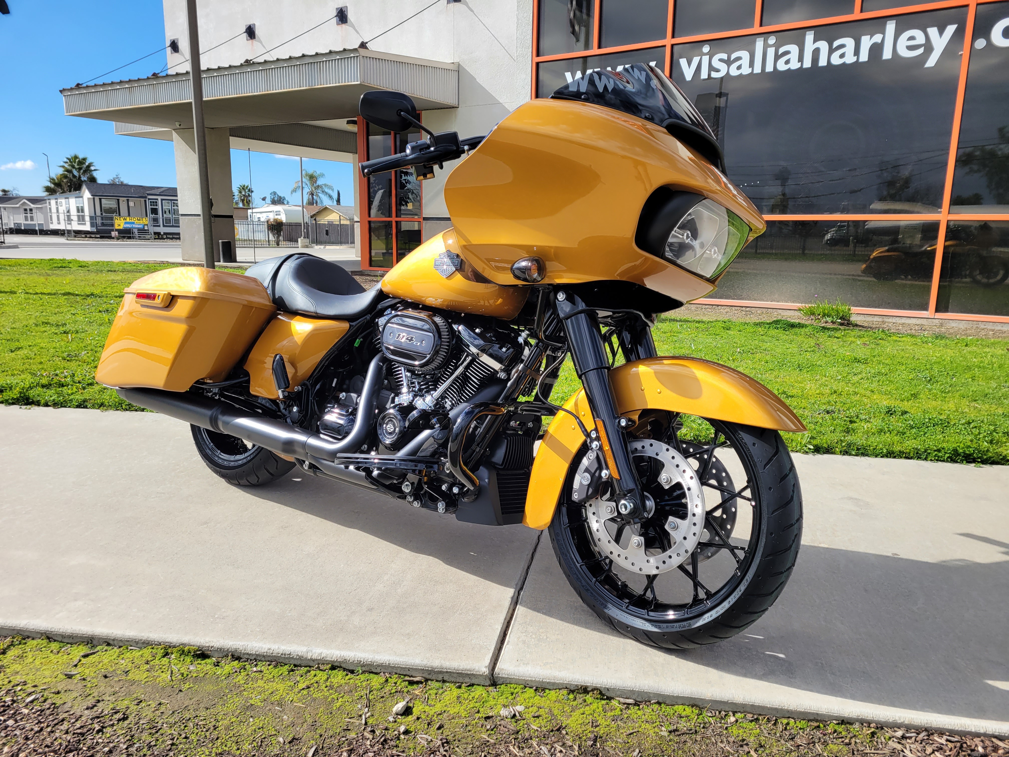 2023 Harley-Davidson Road Glide Special at Visalia Harley-Davidson