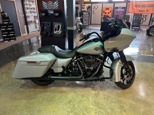 2023 Harley-Davidson Road Glide Special at Carlton Harley-Davidson®