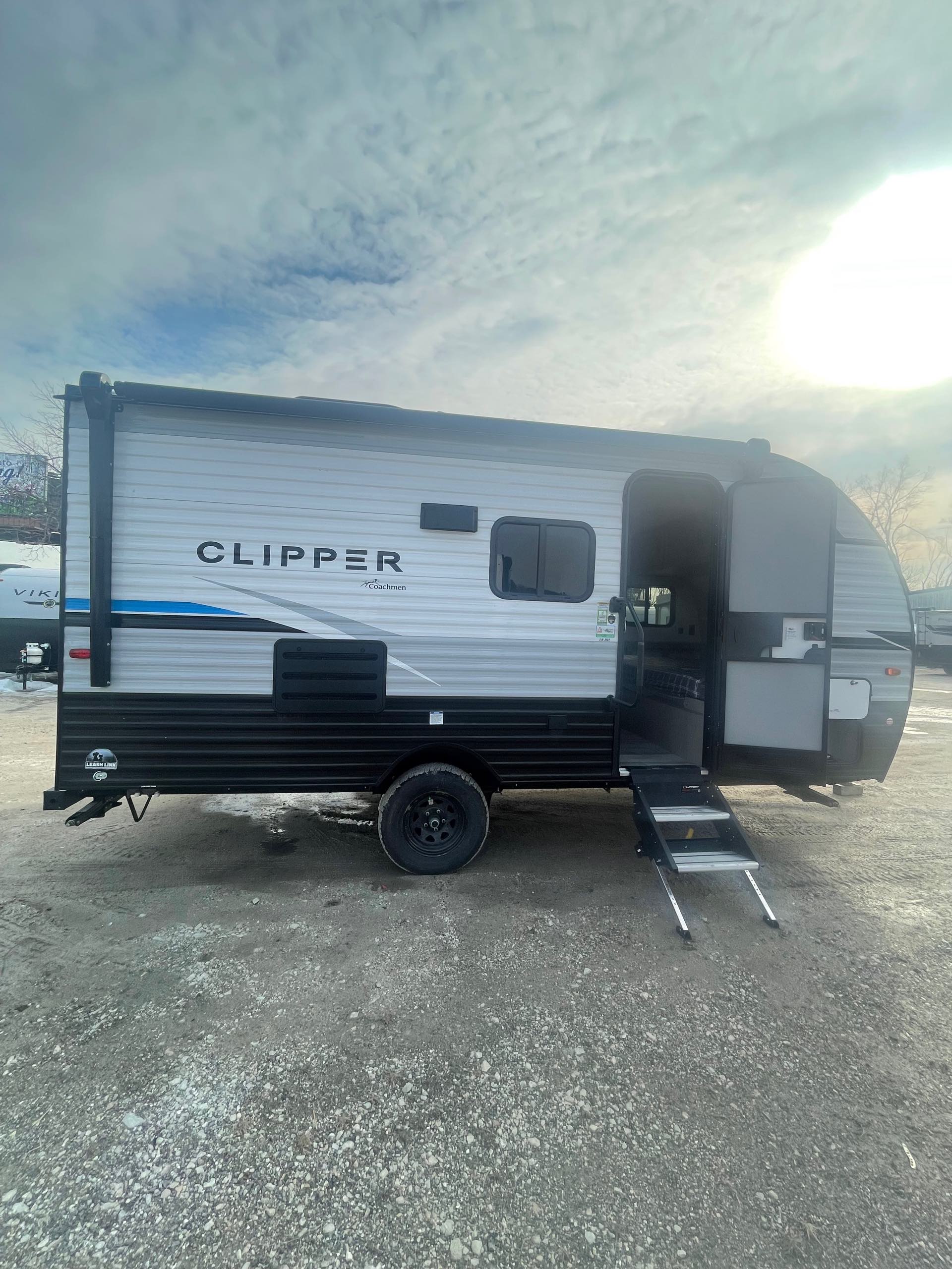 2023 Coachmen Clipper 4K Series 18BH at Prosser's Premium RV Outlet