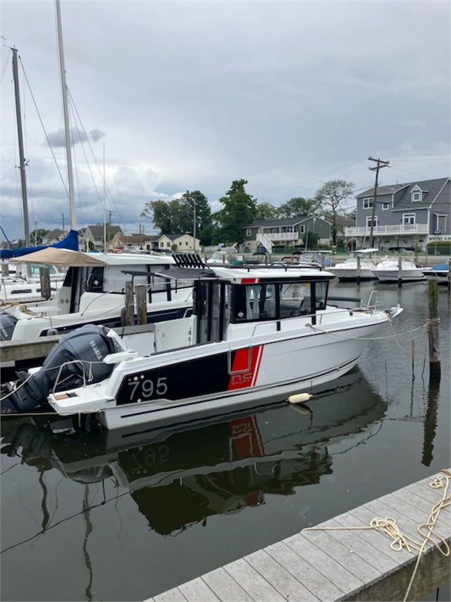 2024 Jeanneau NC795 Sport S2 at Baywood Marina