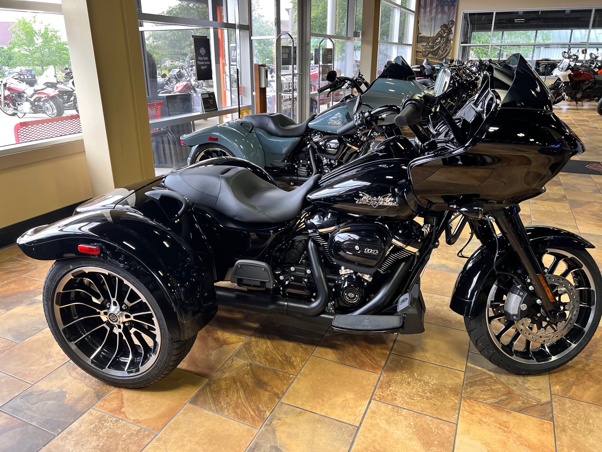 2024 Harley-Davidson Trike Road Glide 3 at Man O'War Harley-Davidson®