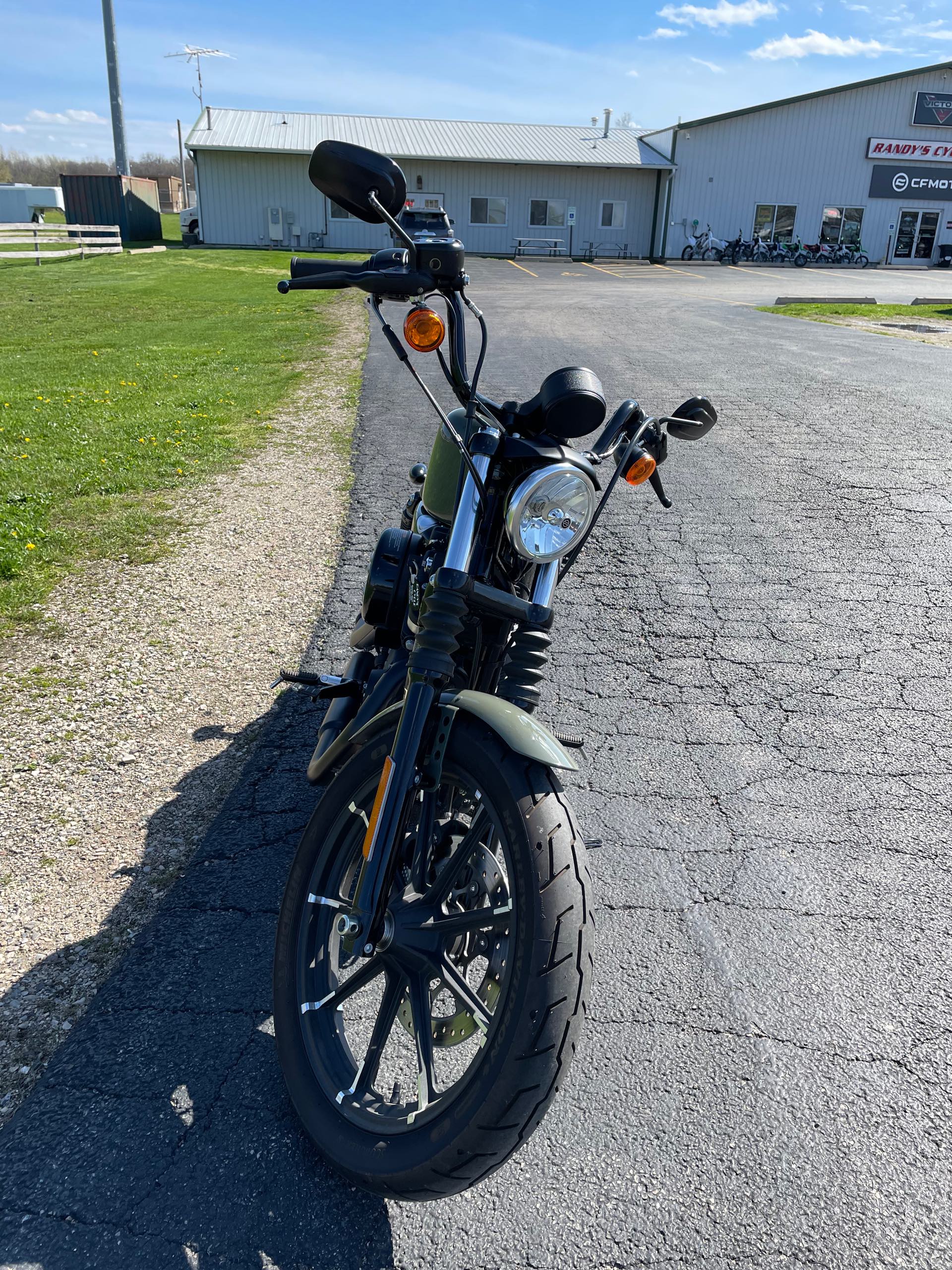 2021 Harley-Davidson Iron 883' at Randy's Cycle