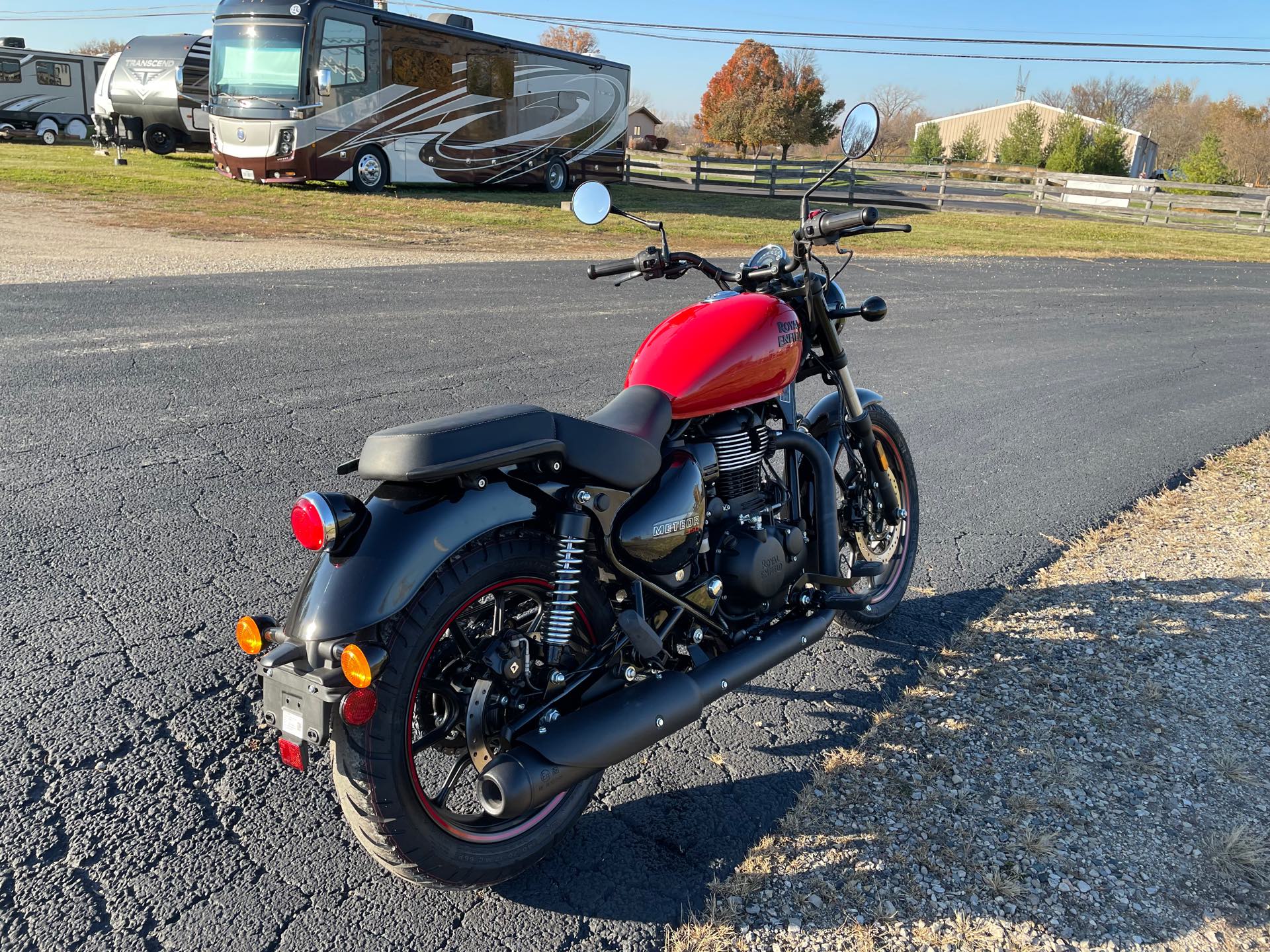 2023 Royal Enfield Meteor 350 at Randy's Cycle