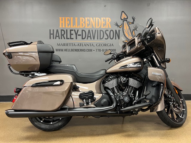 2022 Indian Motorcycle Roadmaster Dark Horse at Hellbender Harley-Davidson