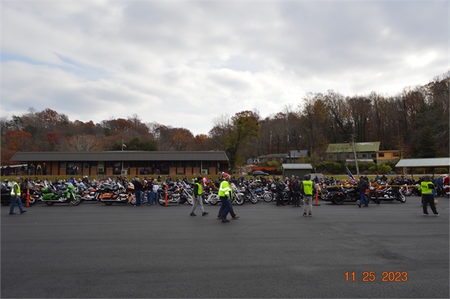 2023 Nov 25 Polk County Toy Run Photos at Smoky Mountain HOG