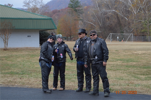 2023 Nov 25 Polk County Toy Run Photos at Smoky Mountain HOG