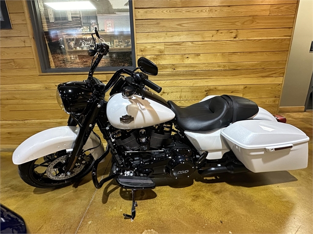 2024 Harley-Davidson Road King Special at Thunder Road Harley-Davidson