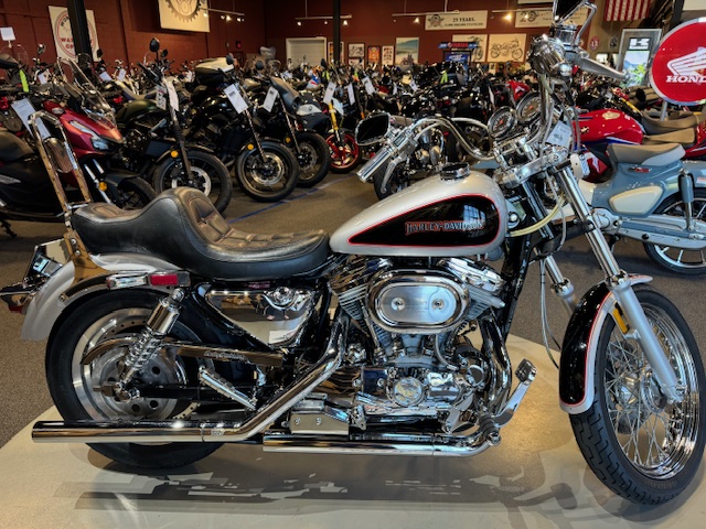 1988 HARLEY DAVIDSON 883 SPORTSTER SUPERLOW at Martin Moto