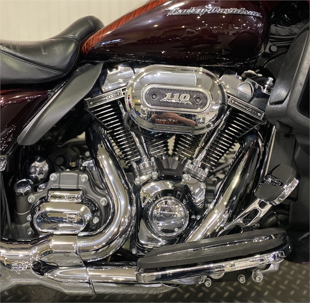 2014 Harley-Davidson Electra Glide CVO Limited at Gasoline Alley Harley-Davidson (Red Deer)