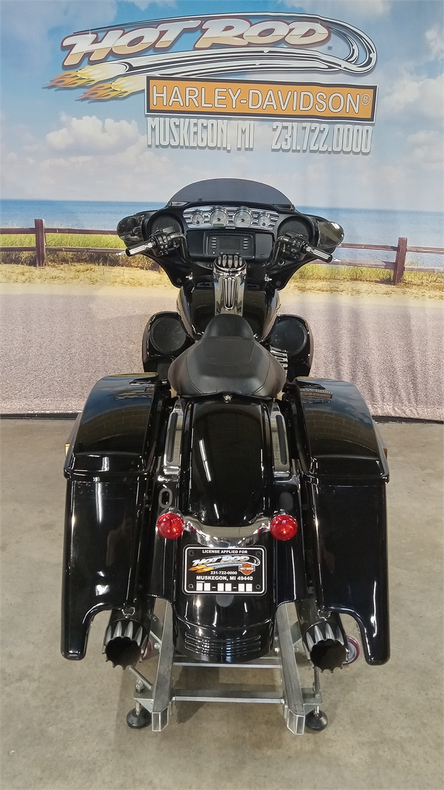2016 Harley-Davidson Street Glide Base at Hot Rod Harley-Davidson