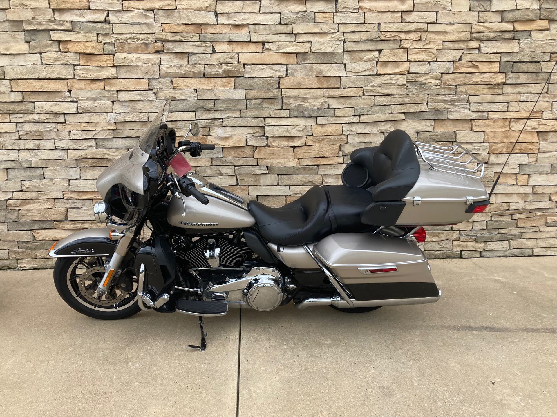 2018 Harley-Davidson Electra Glide Ultra Limited at 3 State Harley-Davidson