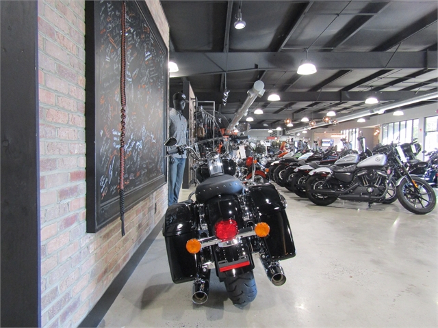 2019 Harley-Davidson Road King Base at Cox's Double Eagle Harley-Davidson