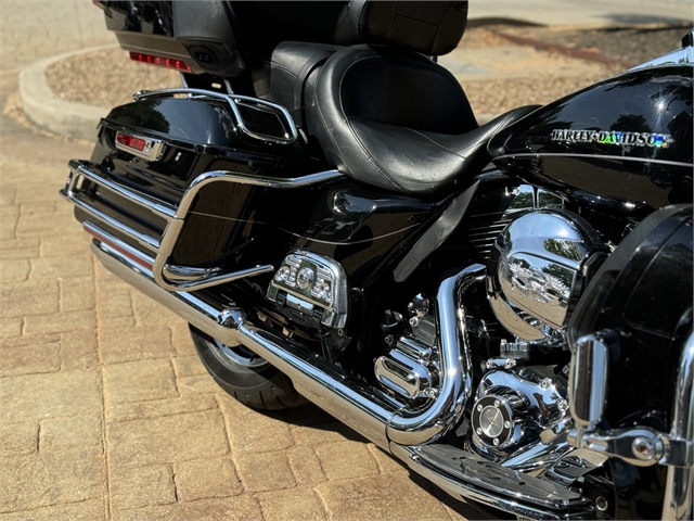 2014 Harley-Davidson Electra Glide Ultra Limited at Lucky Penny Cycles