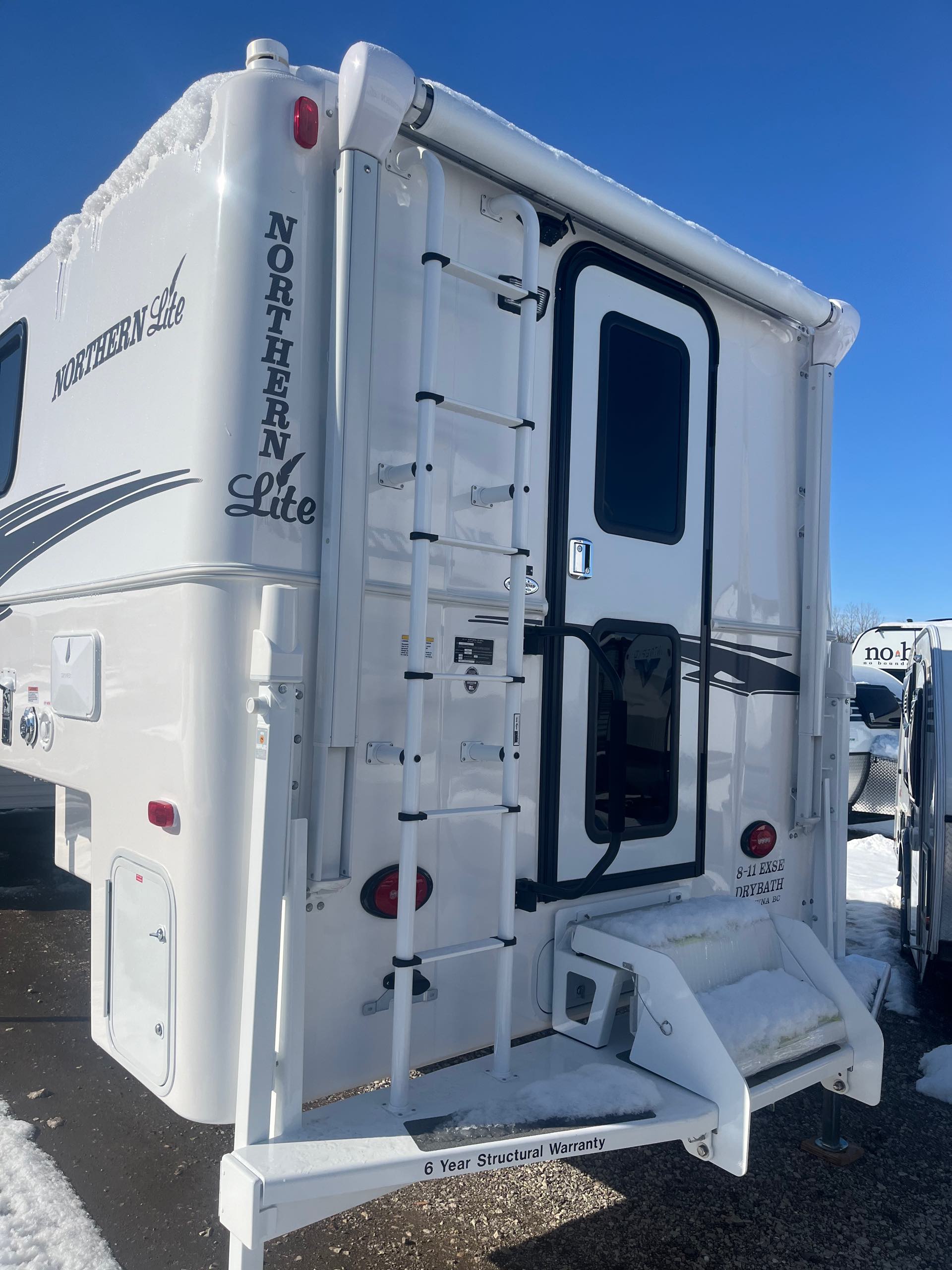 2024 NORTHERN LITE 8-11EXDBSP at Prosser's Premium RV Outlet