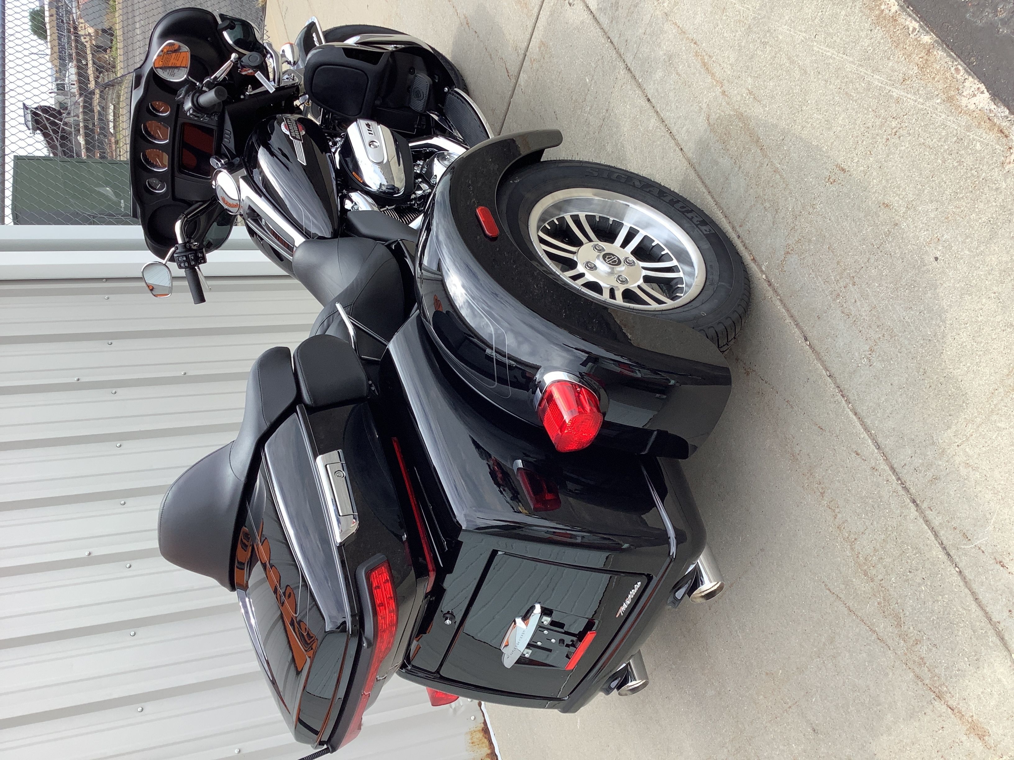 2024 Harley-Davidson Trike Tri Glide Ultra at Deluxe Harley Davidson