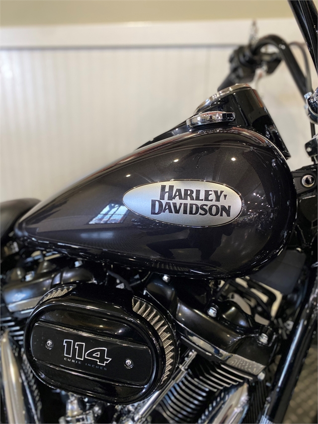 2021 Harley-Davidson Cruiser Heritage Classic at Gasoline Alley Harley-Davidson (Red Deer)