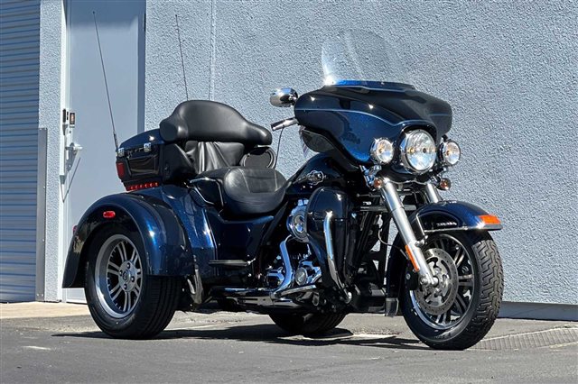 2012 Harley-Davidson Trike Tri Glide Ultra Classic at Clawson Motorsports