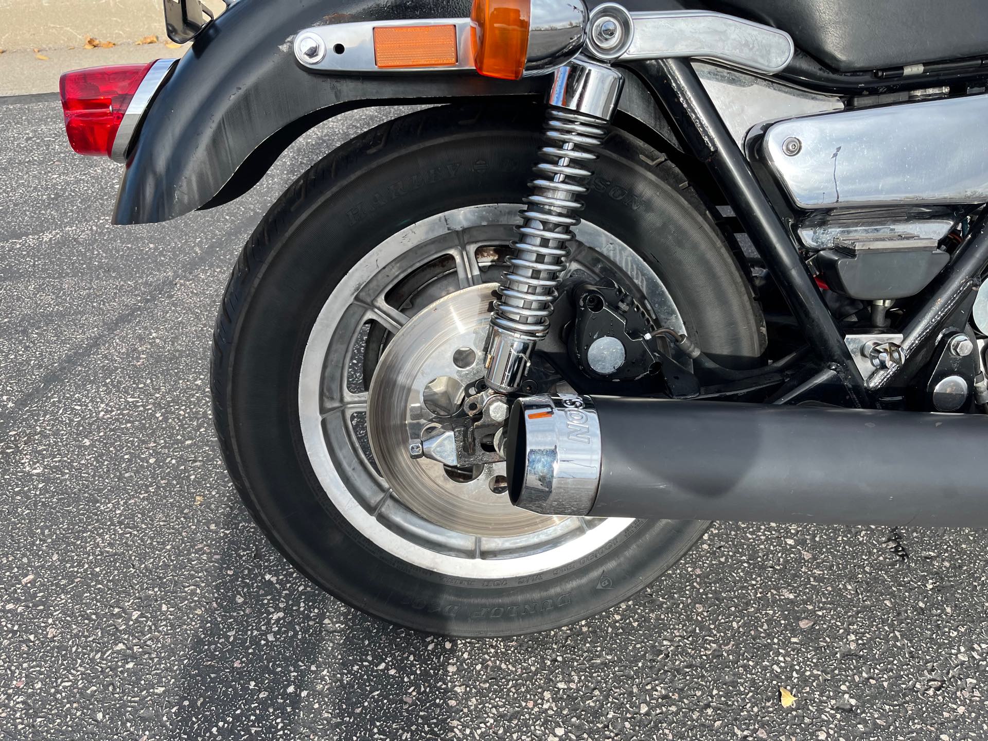 1985 Harley-Davidson FXRS at Mount Rushmore Motorsports