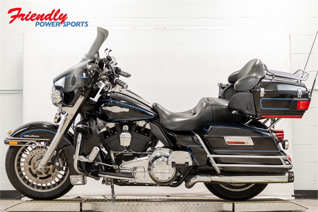 2011 Harley-Davidson Electra Glide Ultra Classic at Friendly Powersports Baton Rouge