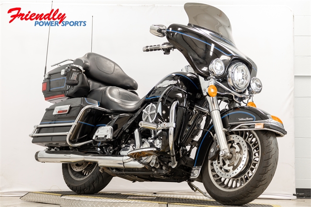 2011 Harley-Davidson Electra Glide Ultra Classic at Friendly Powersports Baton Rouge