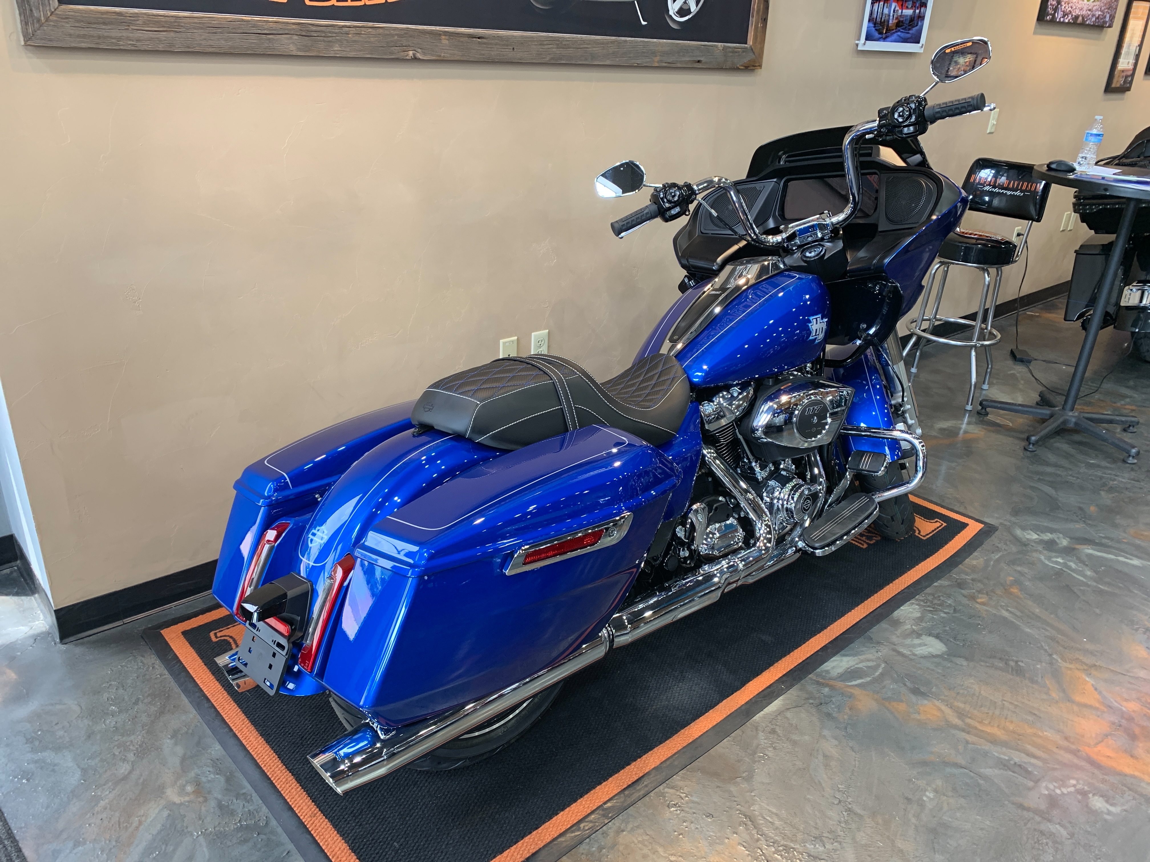 2024 Harley-Davidson Road Glide Base at Vandervest Harley-Davidson, Green Bay, WI 54303