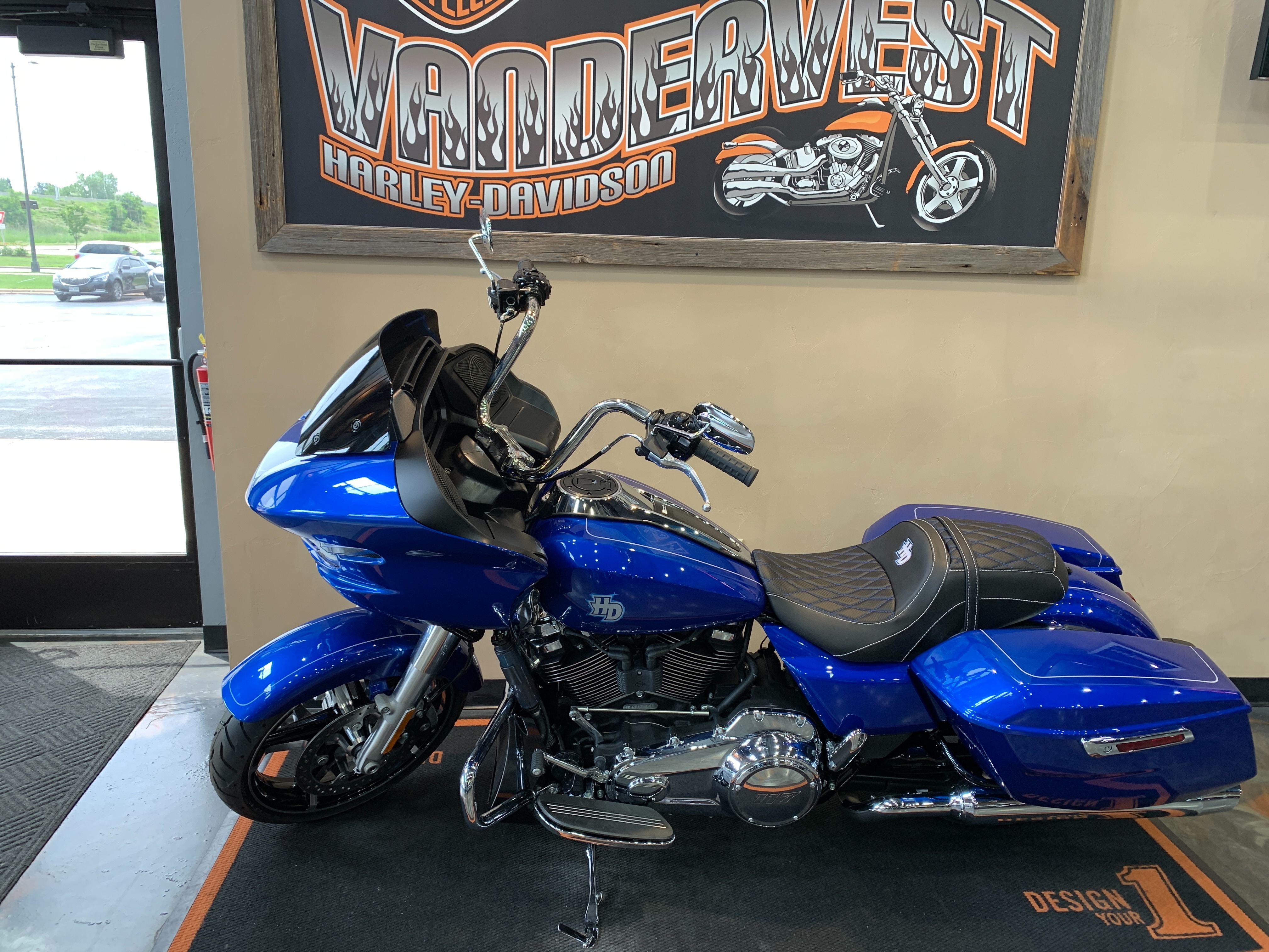 2024 Harley-Davidson Road Glide Base at Vandervest Harley-Davidson, Green Bay, WI 54303