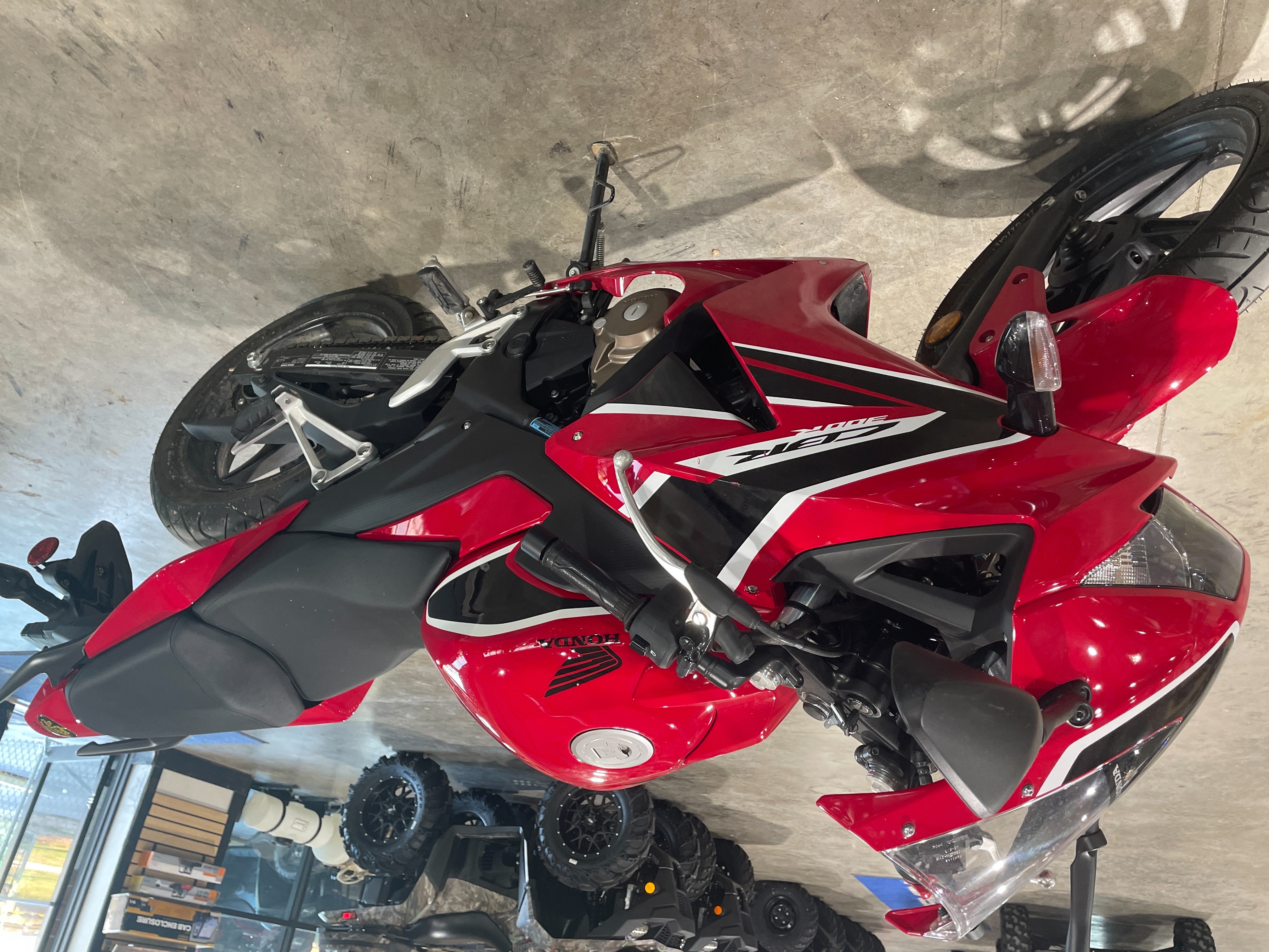 2020 Honda CBR300R Base at El Campo Cycle Center