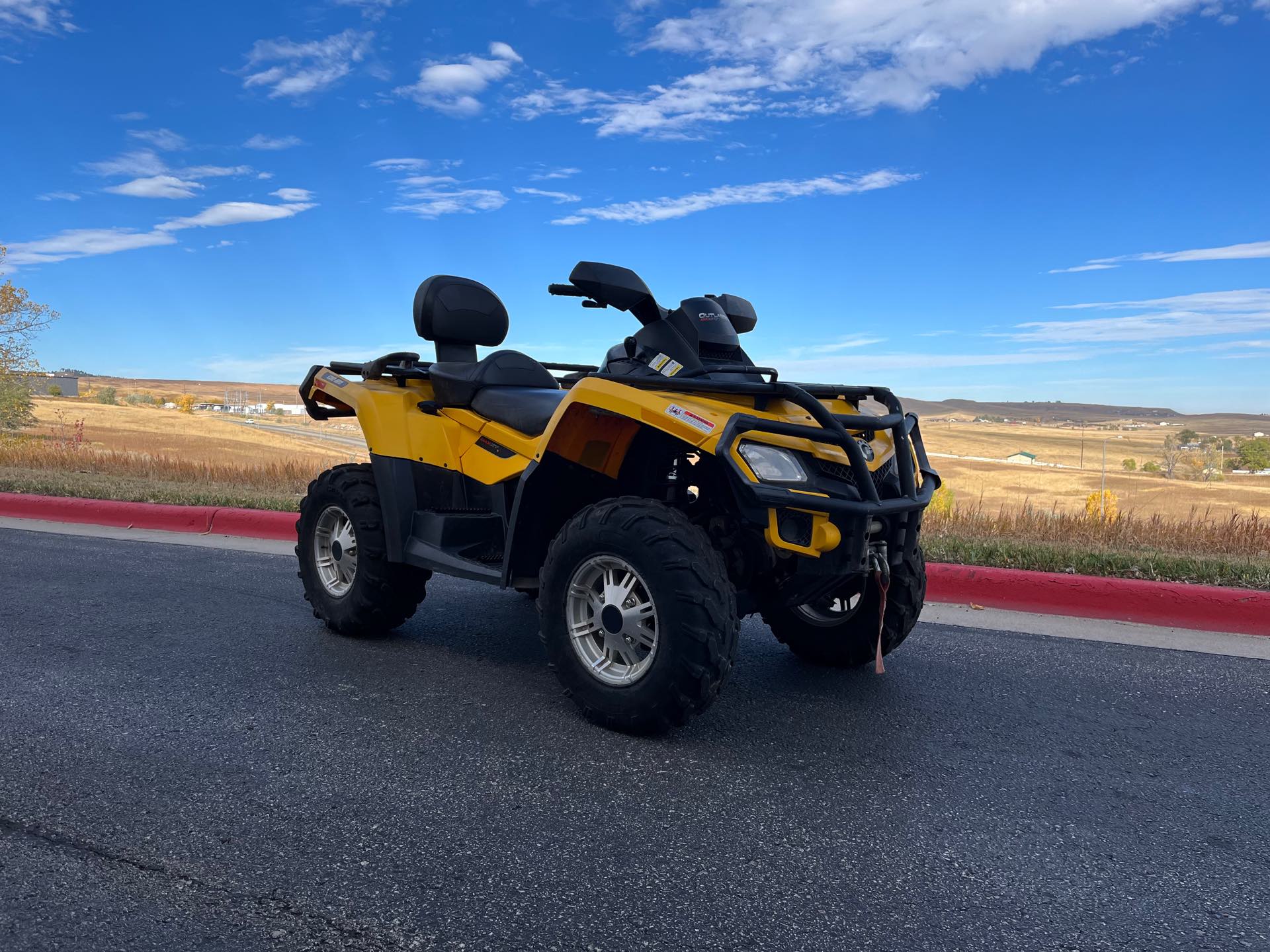 2012 Can-Am Outlander MAX 500 XT at Mount Rushmore Motorsports