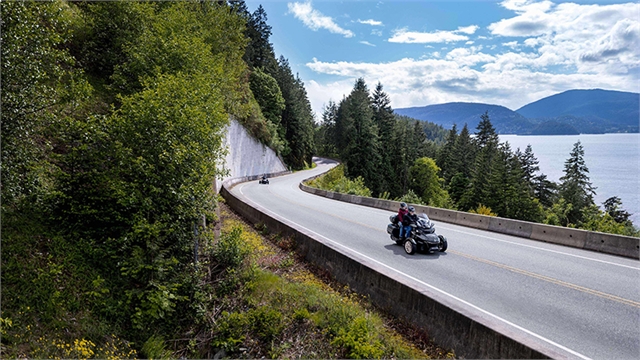 2023 Can-Am Spyder RT Sea-To-Sky at Green Mount Road Motorsports