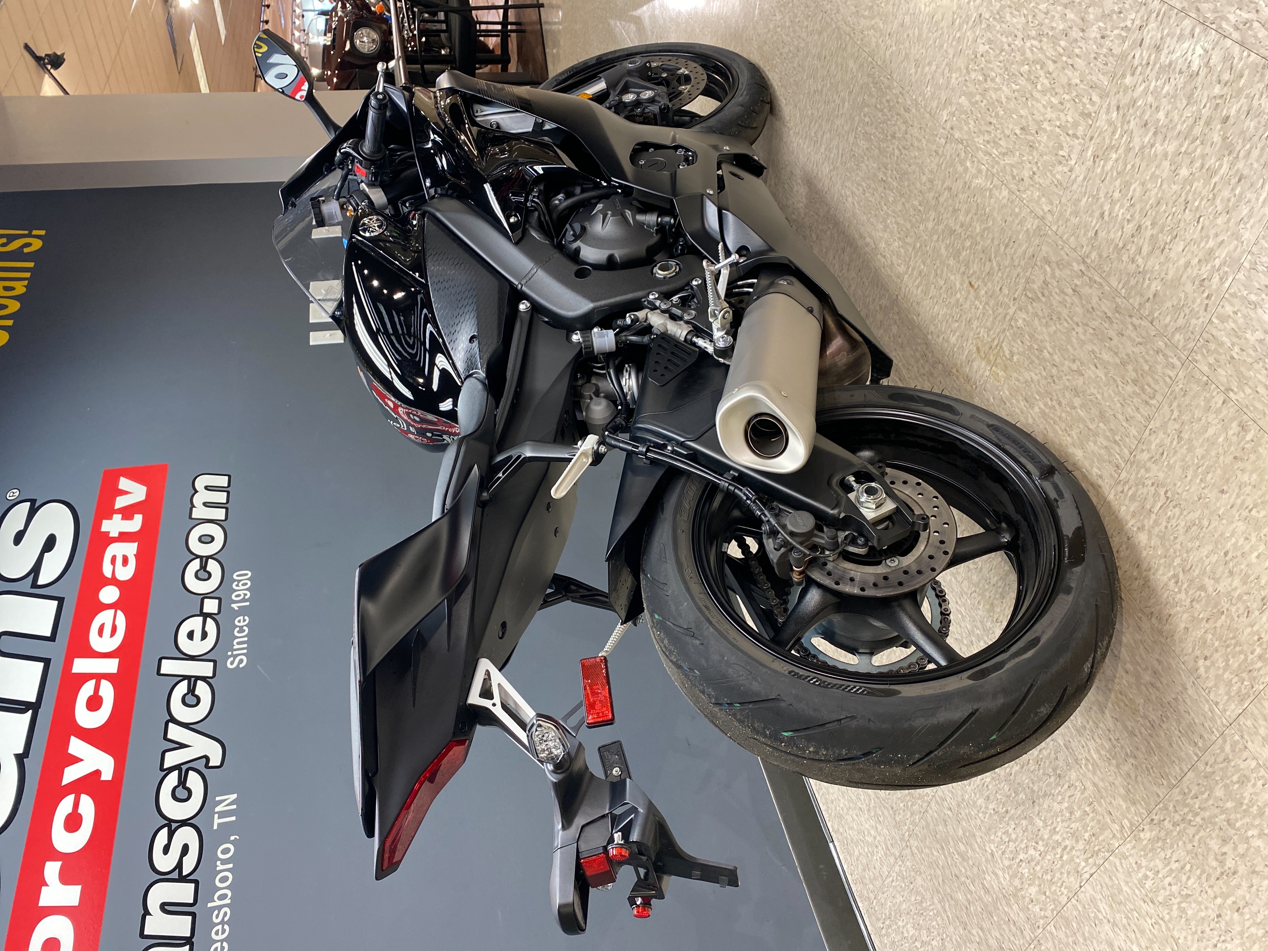 2020 Yamaha YZF R6 at Sloans Motorcycle ATV, Murfreesboro, TN, 37129
