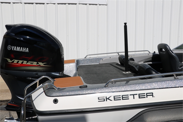 2012 Skeeter SL 210 at Jerry Whittle Boats