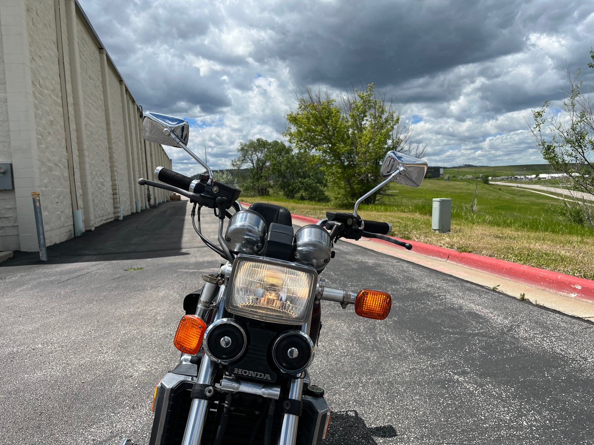 1983 Honda VF1100C at Mount Rushmore Motorsports