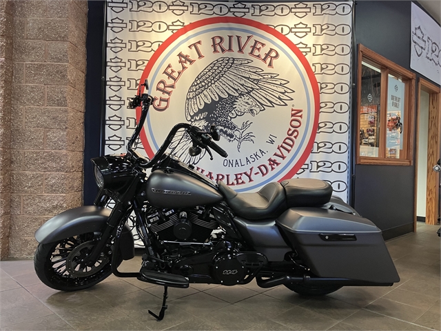 2017 Harley-Davidson Road King Special at Great River Harley-Davidson