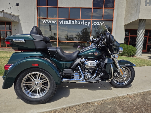 2024 Harley-Davidson Trike Tri Glide Ultra at Visalia Harley-Davidson