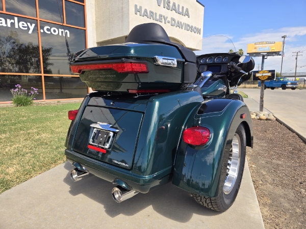 2024 Harley-Davidson Trike Tri Glide Ultra at Visalia Harley-Davidson