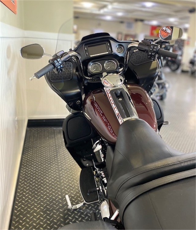 2018 Harley-Davidson Road Glide Ultra at Gasoline Alley Harley-Davidson (Red Deer)