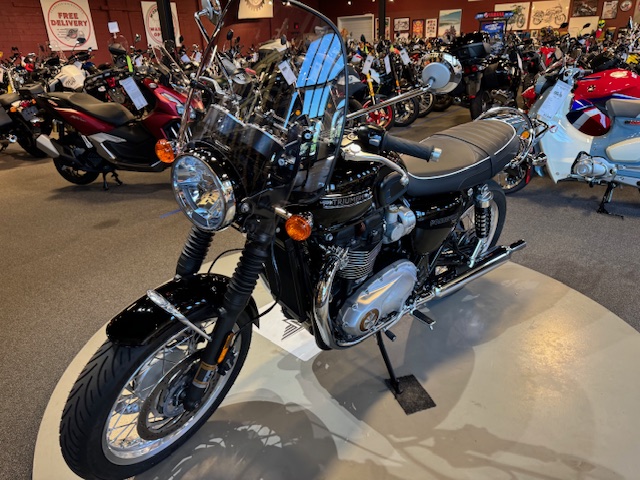 2023 Triumph Bonneville T120 Base at Martin Moto