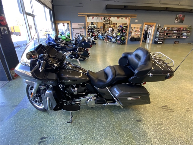 2018 Harley-Davidson Road Glide Ultra at Thornton's Motorcycle Sales, Madison, IN