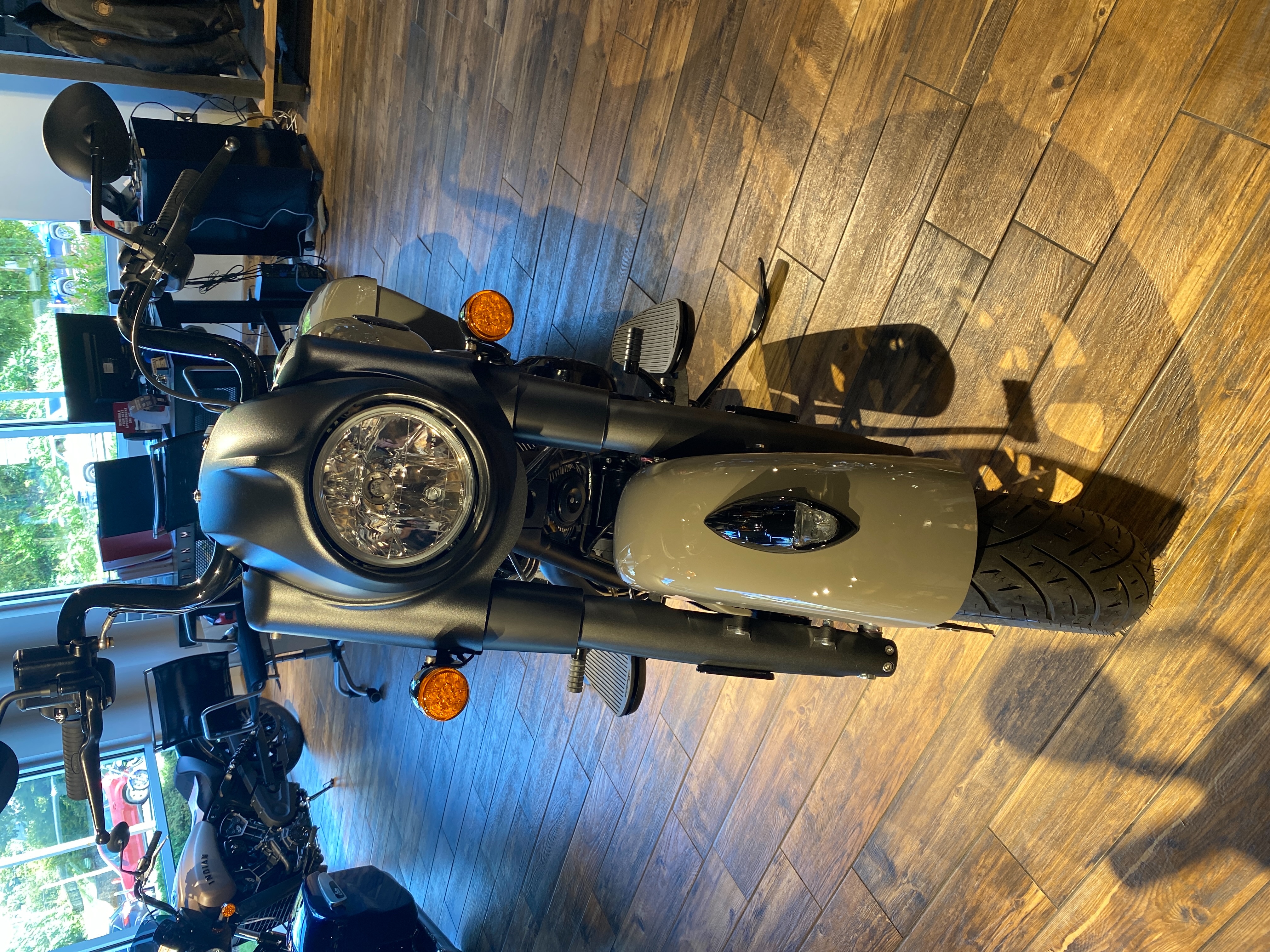 2022 Indian Motorcycle Springfield Dark Horse at Frontline Eurosports