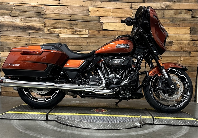2023 Harley-Davidson FLHXSE at Lumberjack Harley-Davidson