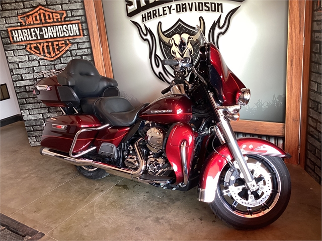 2016 Harley-Davidson FLHTK at Stutsman Harley-Davidson