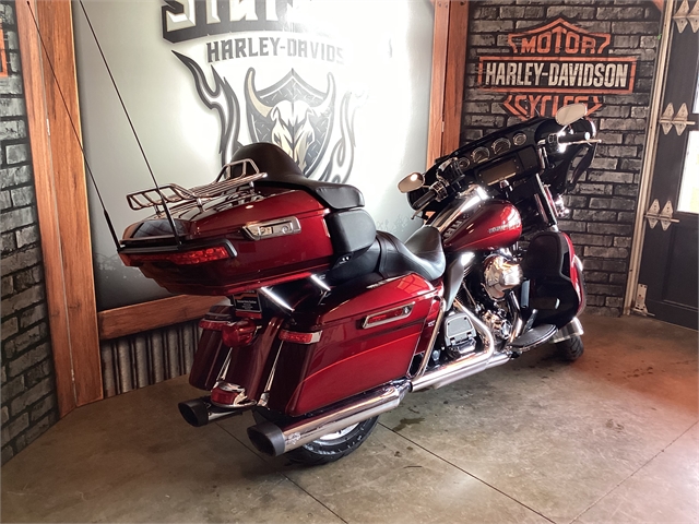 2016 Harley-Davidson FLHTK at Stutsman Harley-Davidson