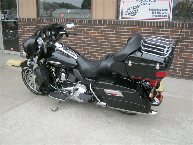 2012 Harley-Davidson FLHTK Limited at Brenny's Motorcycle Clinic, Bettendorf, IA 52722