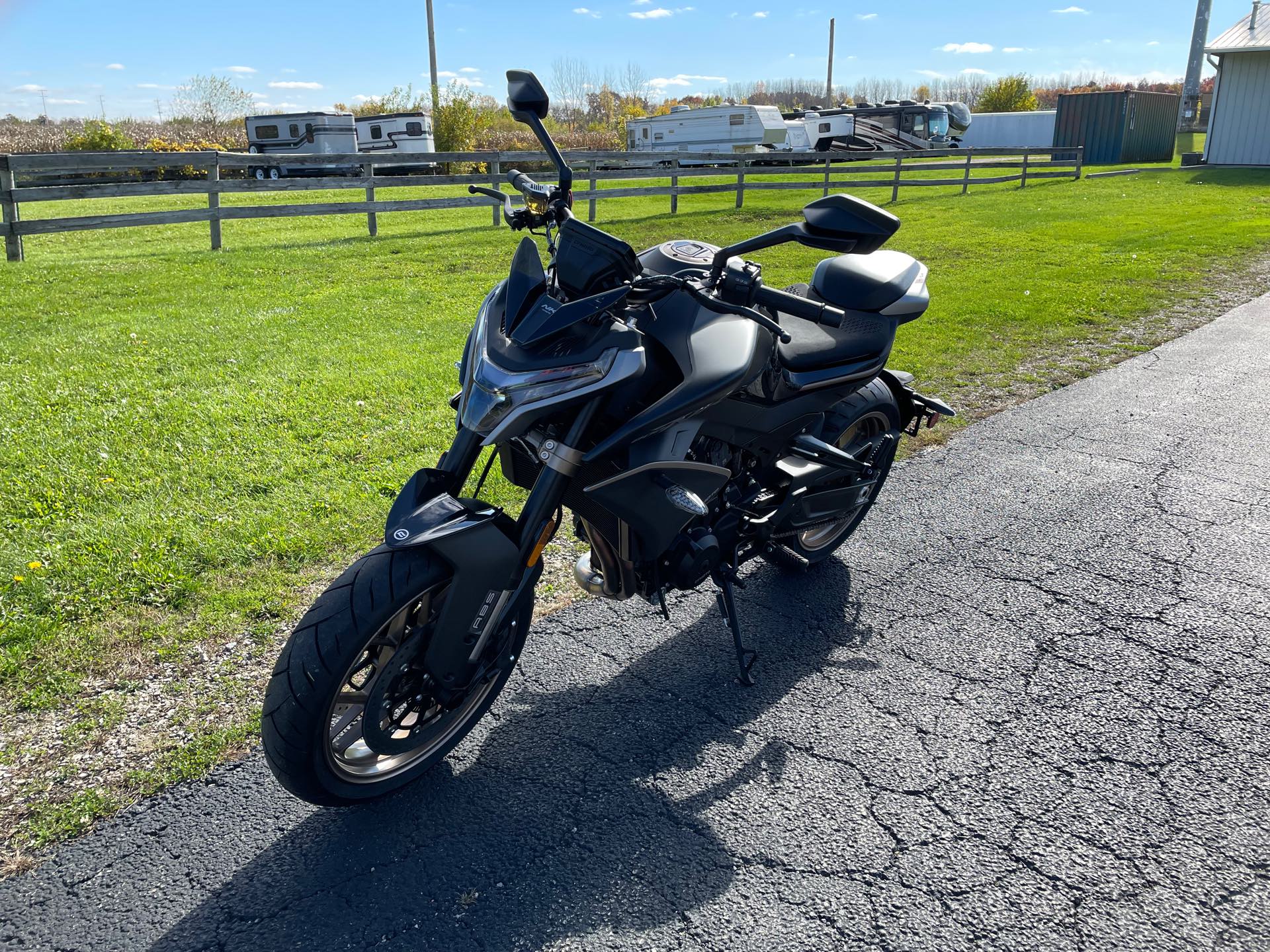 2024 CFMOTO NK 800 at Randy's Cycle