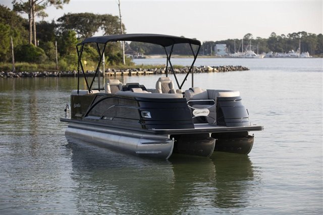 2022 Silver Wave SW5 RLP 2210 at Jerry Whittle Boats