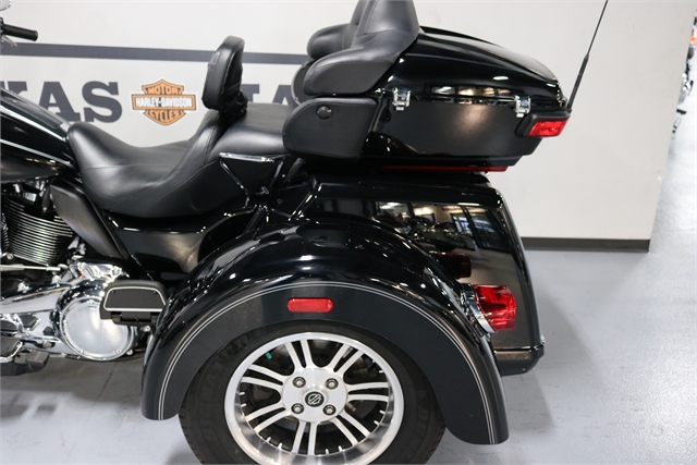 2017 Harley-Davidson Trike Tri Glide Ultra at Texas Harley